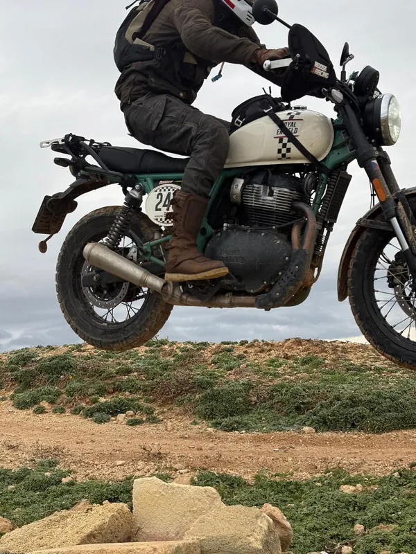 Sicílií v sedle Bear 650, Sicílie – fotka 1