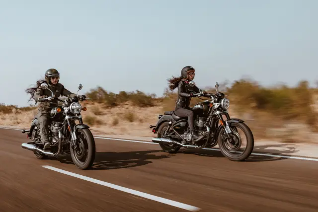 Royal Enfield Super Meteor 650, foto 1