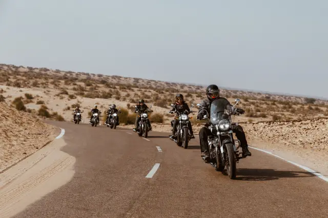 Royal Enfield Super Meteor 650, foto 4