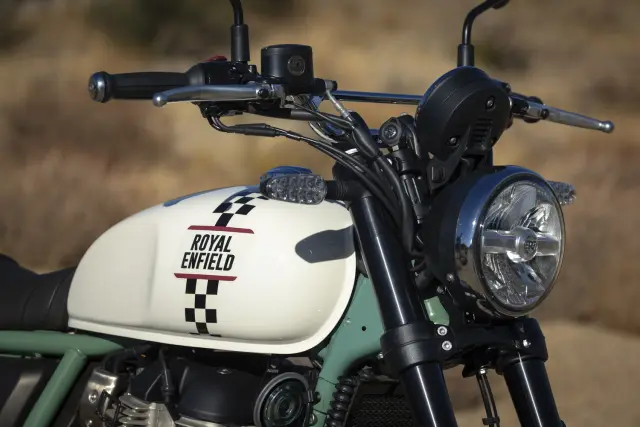 Royal Enfield Bear 650, foto 163