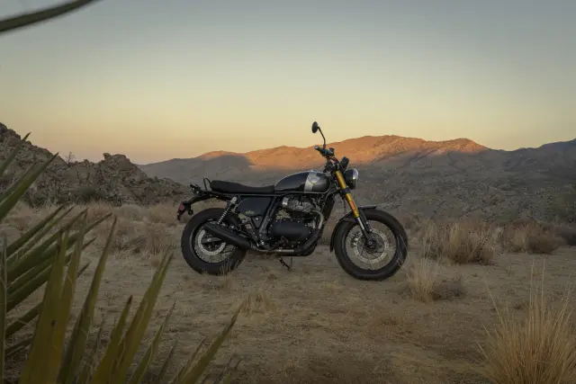 Royal Enfield Bear 650, foto 28