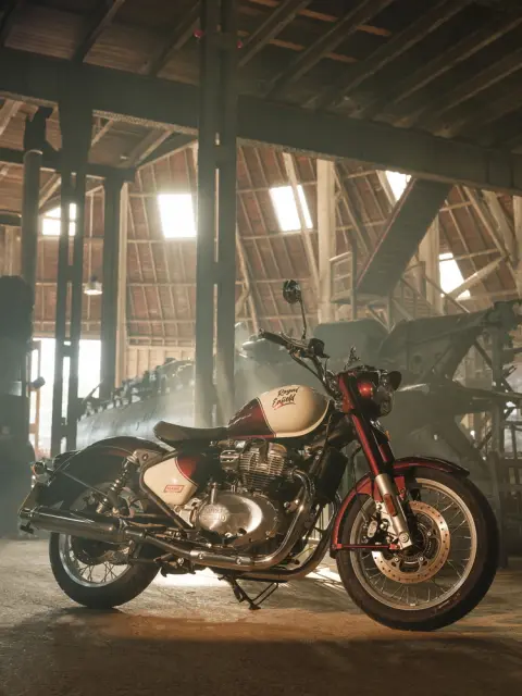 Royal Enfield Classic 650, foto 21
