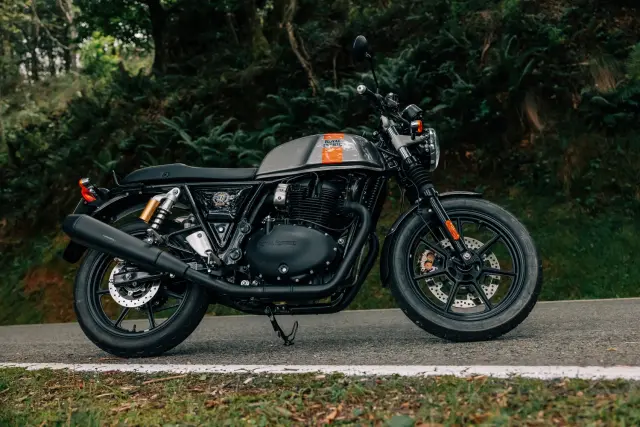 Royal Enfield Continental GT 650, foto 22