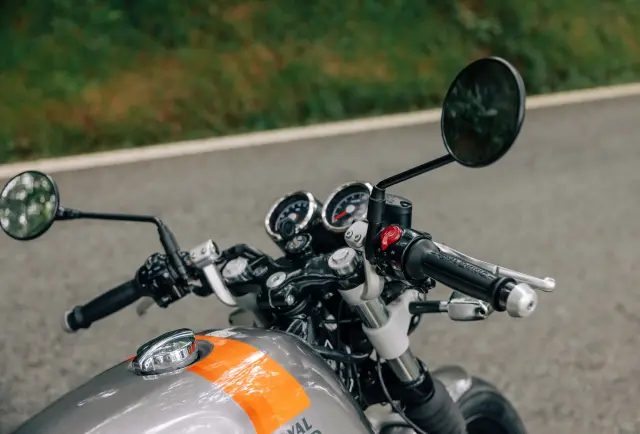 Royal Enfield Continental GT 650, foto 39