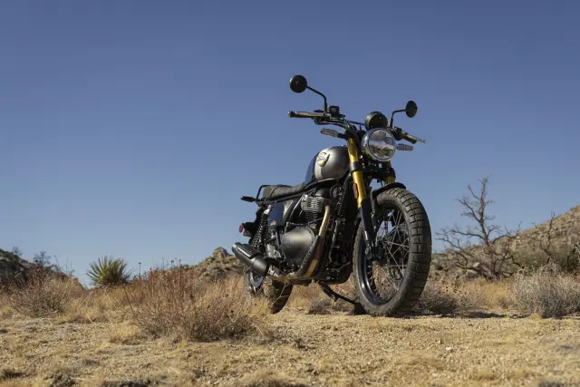 Royal Enfield Bear 650, foto 1