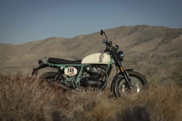 Royal Enfield Bear 650, foto 9