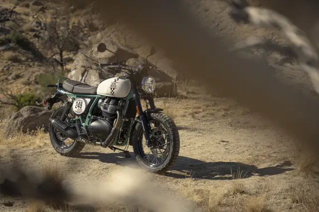 Royal Enfield Bear 650, foto 11