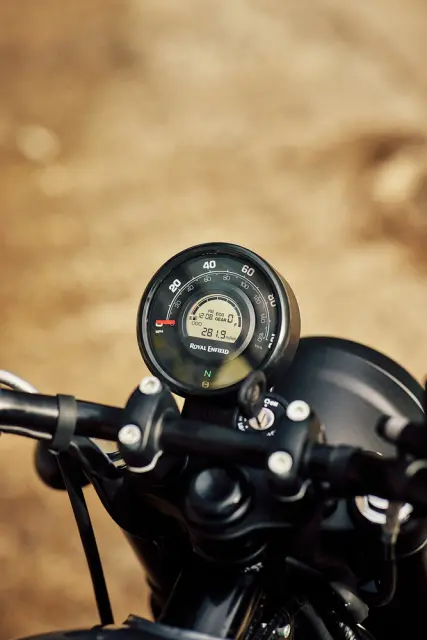 Royal Enfield Hunter 350, fotografie 18