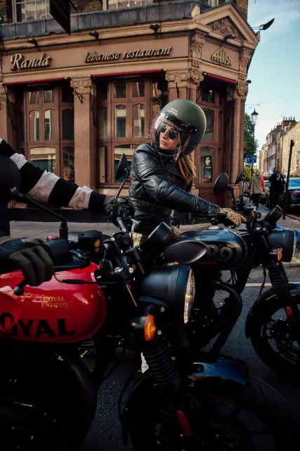 Royal Enfield Hunter 350, fotografie 50
