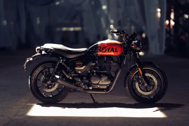 Royal Enfield Hunter 350, fotografie 76