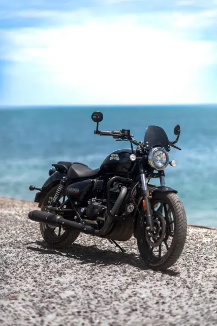 Royal Enfield Meteor 350, foto 11