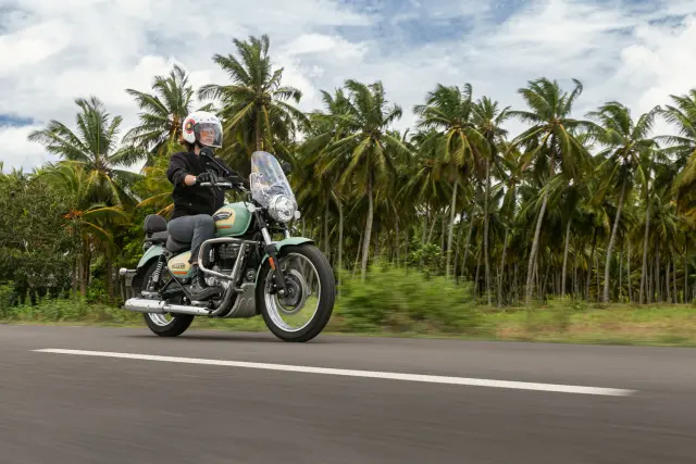 Royal Enfield Meteor 350, foto 24