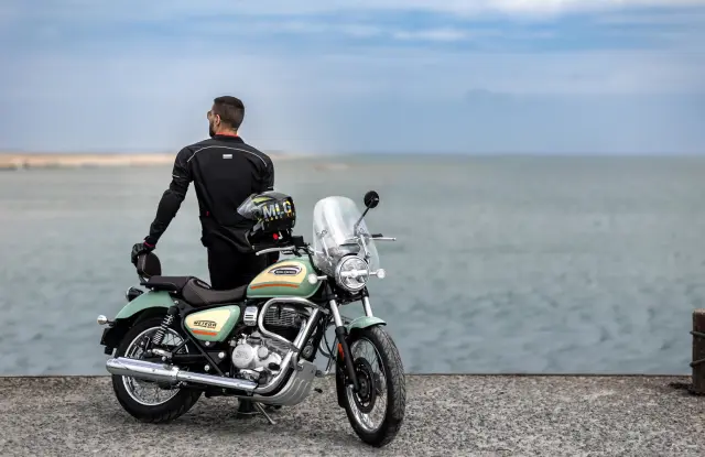 Royal Enfield Meteor 350, foto 38