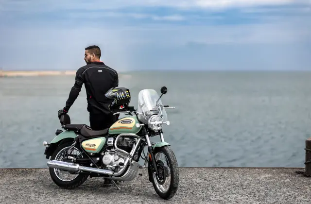 Royal Enfield Meteor 350, foto 39