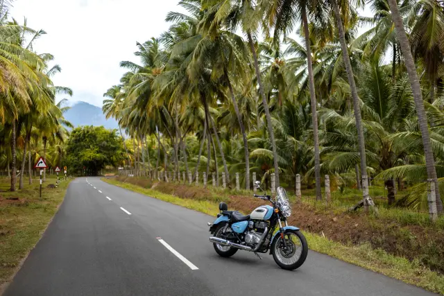 Royal Enfield Meteor 350, foto 72