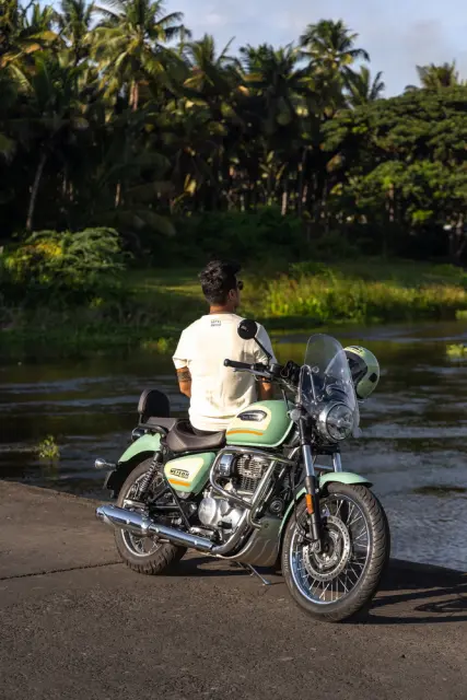Royal Enfield Meteor 350, foto 97