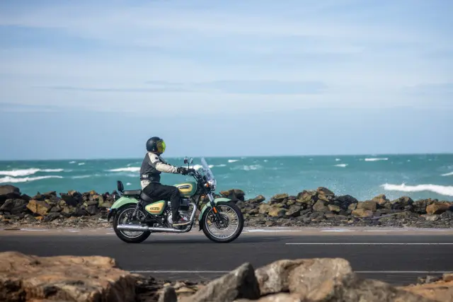 Royal Enfield Meteor 350, foto 127