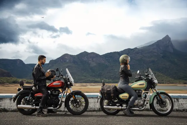 Royal Enfield Meteor 350, foto 149