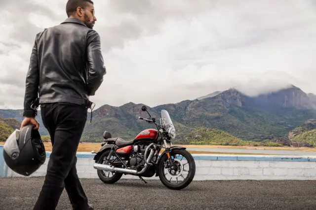 Royal Enfield Meteor 350, foto 152