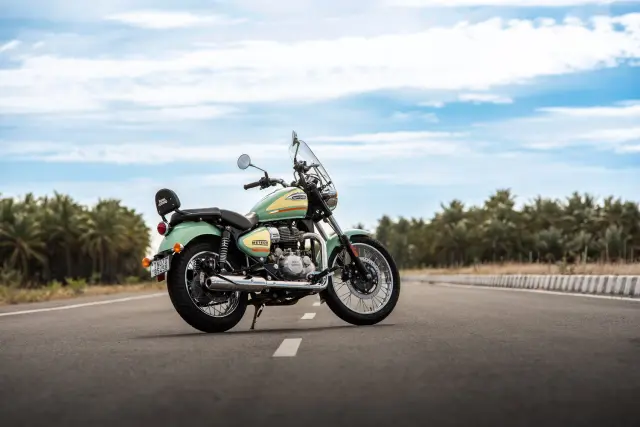 Royal Enfield Meteor 350, foto 160