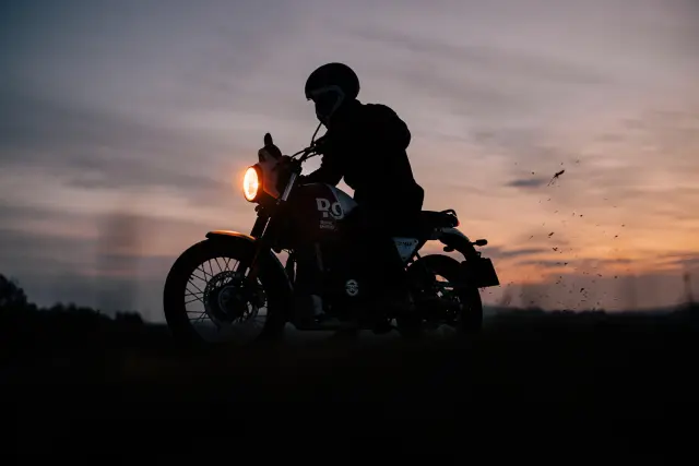 Royal Enfield Scram 411, foto 27