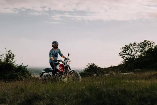 Royal Enfield Scram 411, foto 44