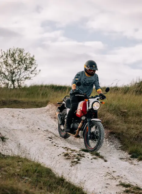 Royal Enfield Scram 411, foto 48