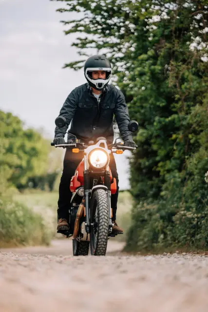 Royal Enfield Scram 411, foto 51