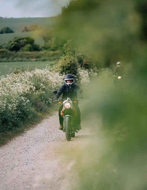 Royal Enfield Scram 411, foto 54