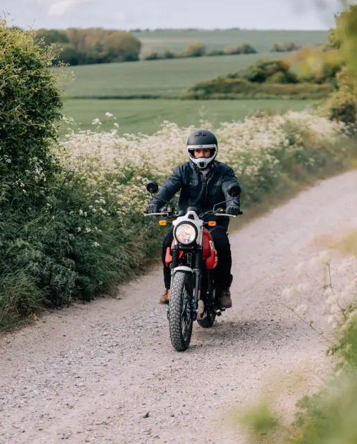 Royal Enfield Scram 411, foto 55