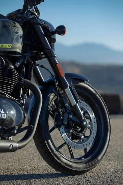 Royal Enfield Shotgun 650, फोटो 9