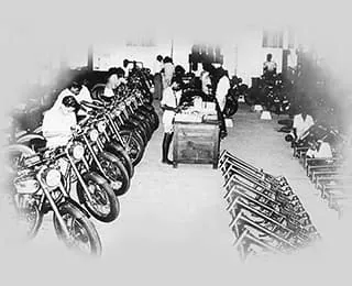 Royal Enfield 1956, अवधि फ़ोटो