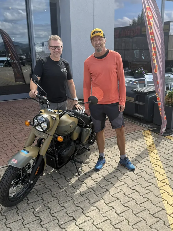 GARAGE customer at the handover of a new Royal Enfield motorcycle