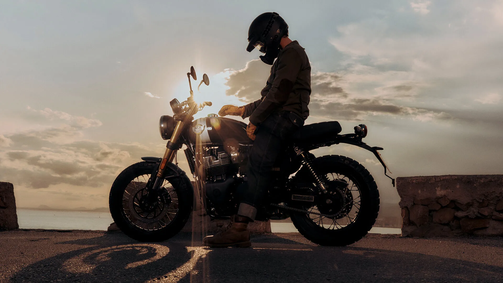 Royal Enfield Bear 650 unterwegs – Foto 3