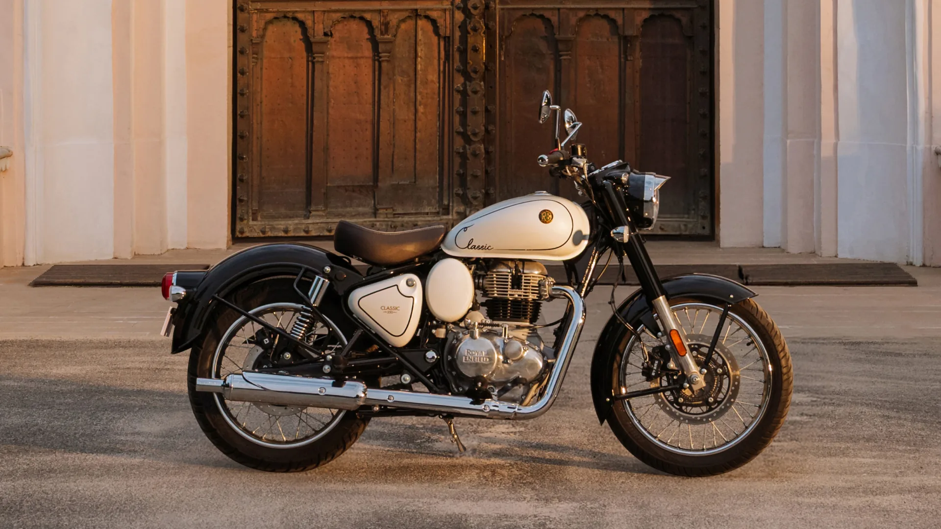 Royal Enfield Classic 350 – gallery photo 5