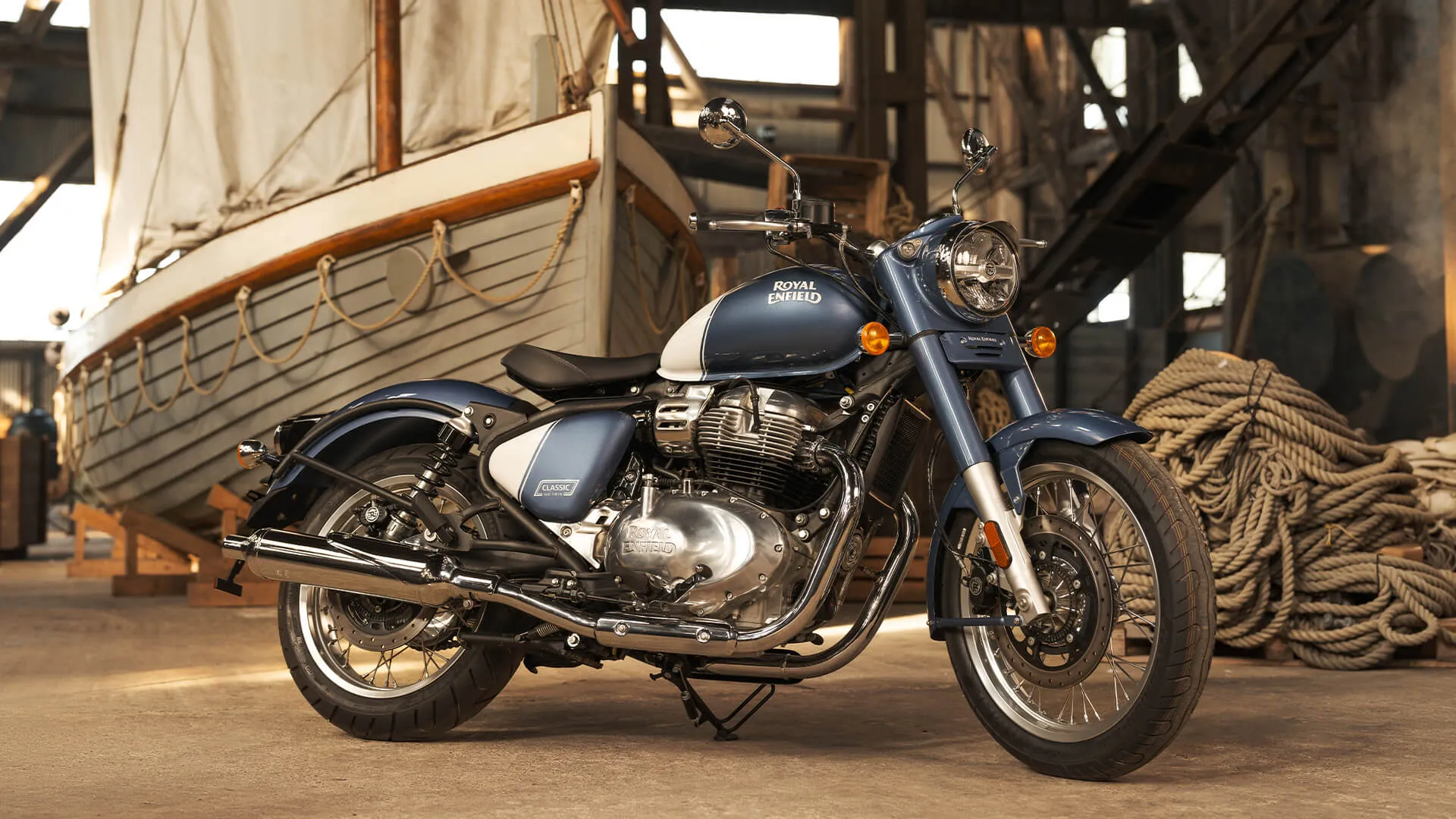 सड़क पर Royal Enfield Classic 650 – तस्वीर 4