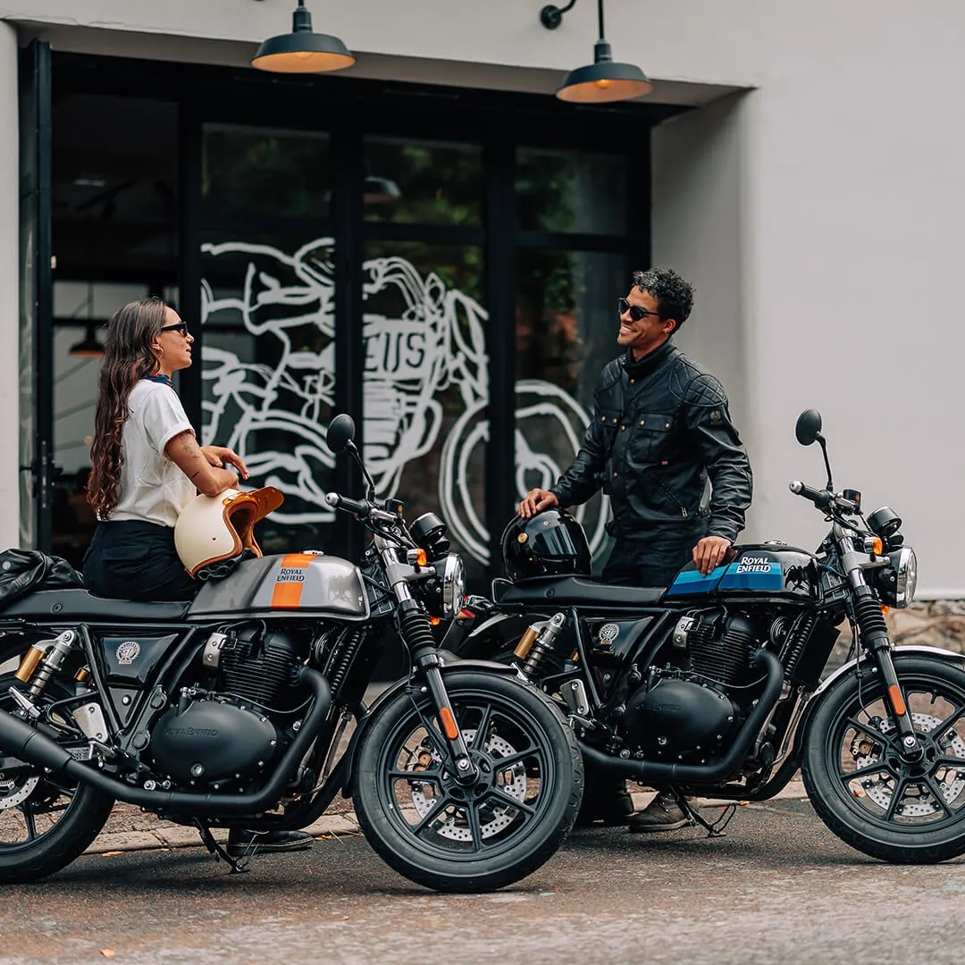 Royal Enfield Continental GT 650 su strada – foto 5