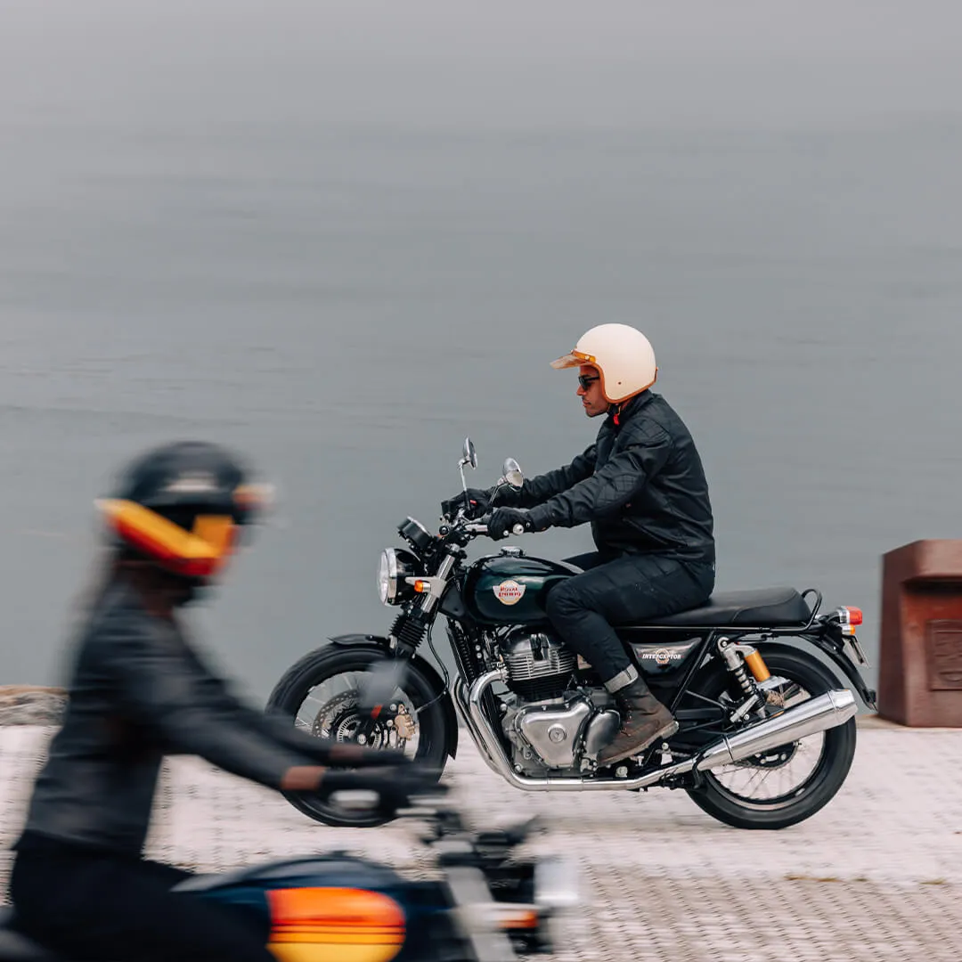 Royal Enfield Interceptor 650 unterwegs – Foto 5