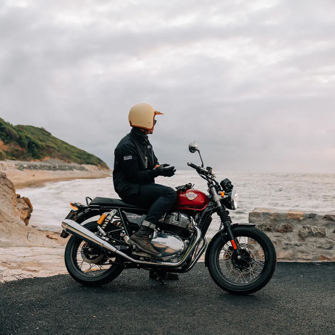 Royal Enfield Interceptor 650 unterwegs – Foto 9
