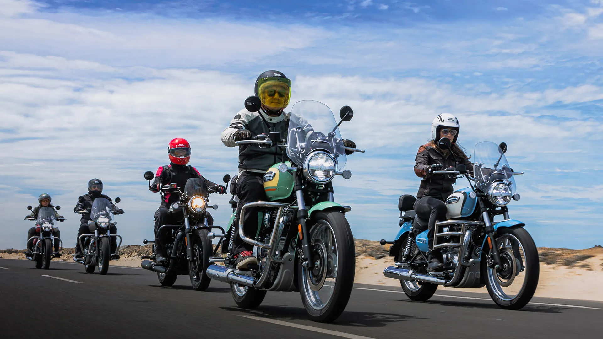 सड़क पर Royal Enfield Meteor 350 – तस्वीर 5