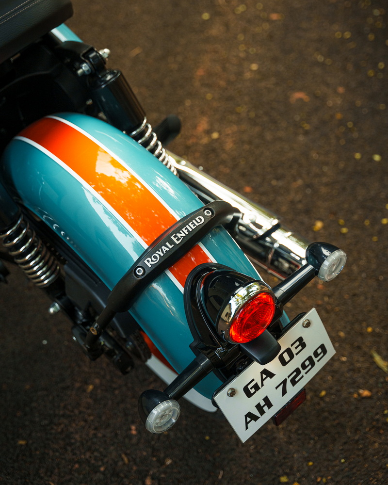 galerie: Goan Classic 350 Thematic Images