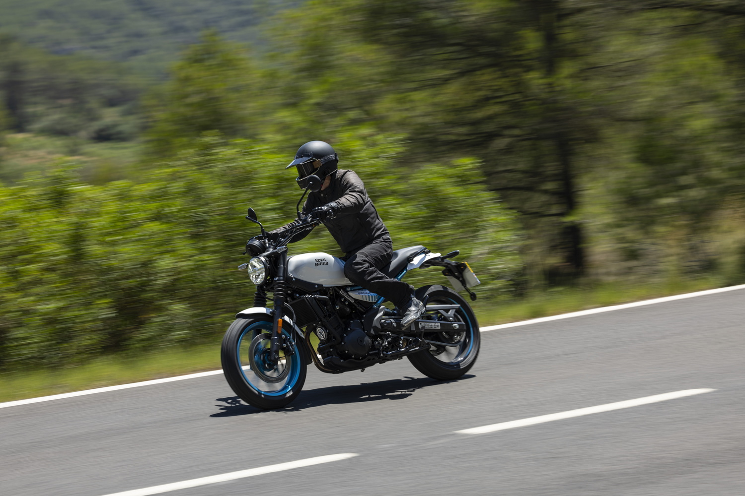 galerie: Guerrilla 450 Riding Shots