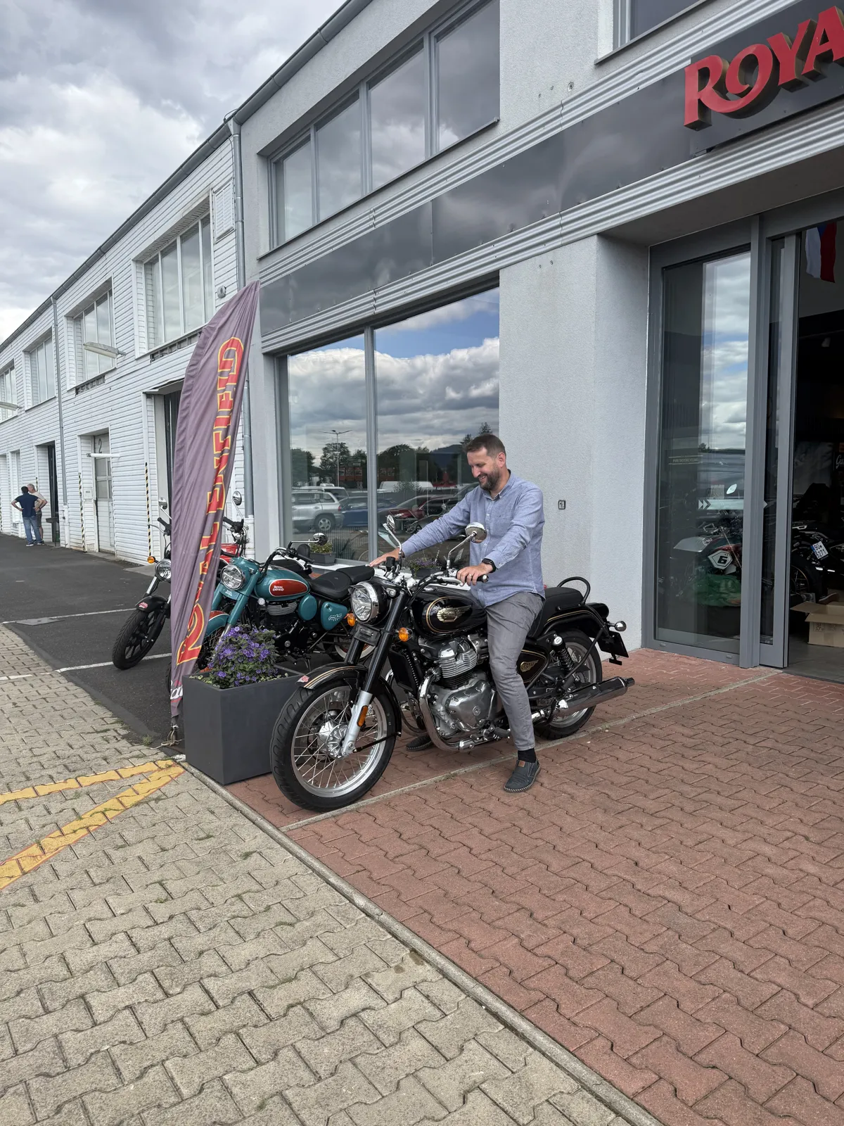 GARAGE customer at the handover of a new Royal Enfield motorcycle