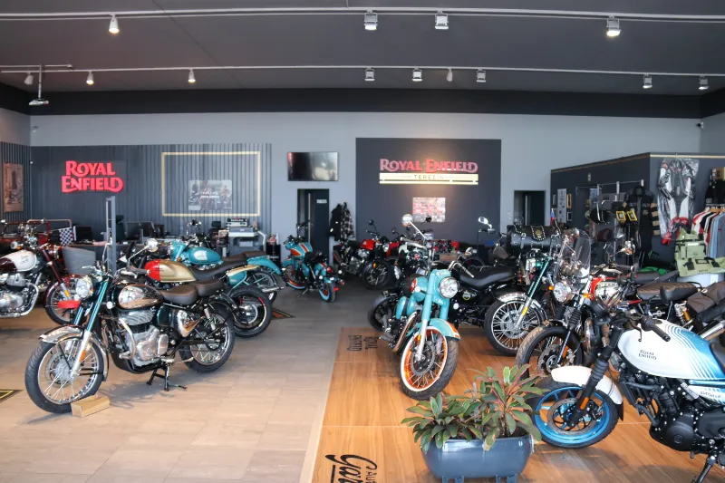 Showroom Royal Enfield GARAGE v Terezíně